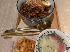 无敌卤肉饭-春风·有糖(崇宁路店)