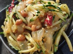 东北大拉皮-炮爷东北铁锅炖(棠安路店)