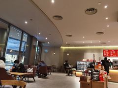 大堂-星巴克(南宁华润幸福里店)