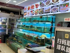 -覃记海鲜美食餐厅