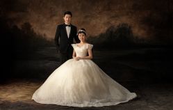 点击看大图 -挪娅婚纱摄影皇家会所
