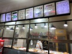 -吕记清真美食城(永兴服装街店)