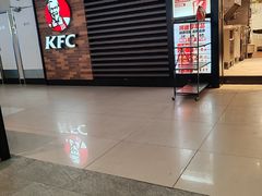 -肯德基(南京站A2检票口楼上)