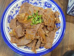 -陇兴楼兰州拉面(西安咸阳国际机场店)