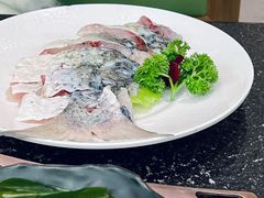 -得意咚瓜·顺德鱼生·冬瓜火锅(深圳首店)