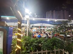 -四川小胡子海鲜(丁村万人海鲜广场店)