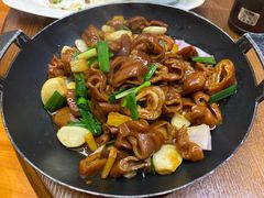 肥肠煲-食光慢宴·安吉土菜馆
