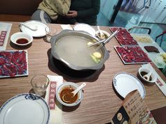 -潮汕牛肉火锅
