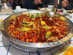 -蛙一刀·麻椒鱼火锅(金仙桥店)