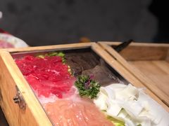 -潘小辣鲜肉老火锅
