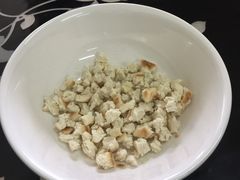-何老二卤汁凉粉