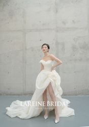 点击看大图 -拉瑞娜LaReine婚纱礼服高级定制