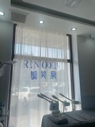 -靓芙泉·0感专研祛痘
