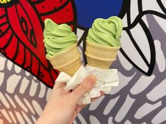 -麦当劳(杭州西湖银泰百货店)