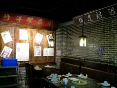 -东口码头·烧鸽子·鱼头泡饼·地方菜(金鹰悦城店)