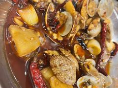 油焖花甲-江城燕子大排档(江汉路步行街店)