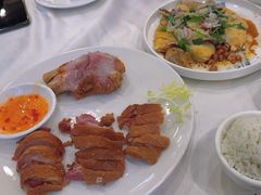 -渔意楼·驰名沙田乳鸽(五羊旗舰店)