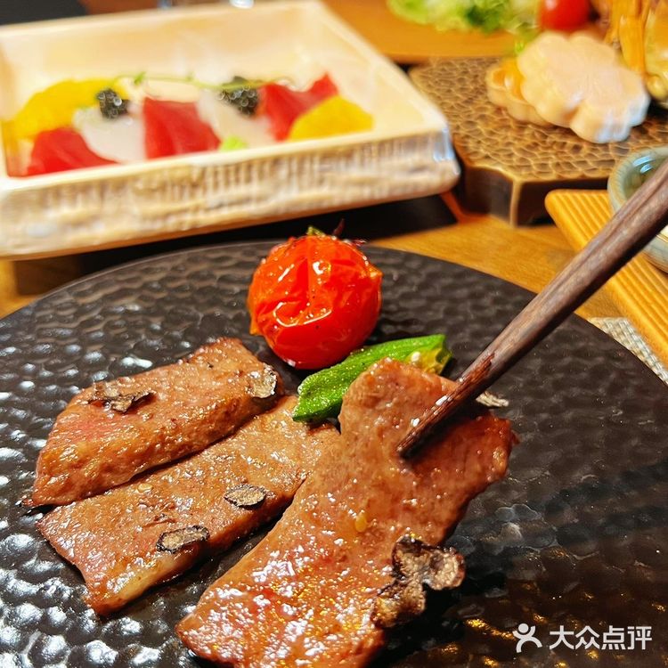 外滩高性价比氛围江景餐厅｜京祇
