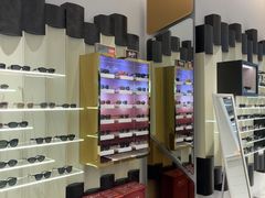 -博士眼镜·President总统(宝安海雅缤纷城店)