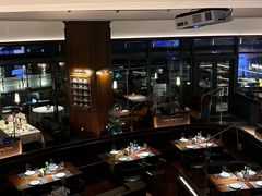 -MONICH牛排融合餐厅(和义大道购物中心店)