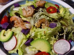 牛油果大虾沙拉-JUKEBOX玖部音乐餐厅(华侨城店)