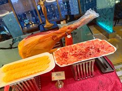 -广州花园酒店-凌璇阁360度高空海鲜自助餐CAROUSEL