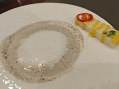 -东方豪景花园酒店·怡景旋转餐厅