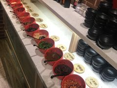 -三人行骨头王火锅(长寿店)