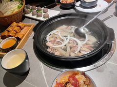 -喃喃椰·糟粕醋·椰子鸡火锅(七堡花园店)
