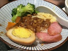 -胡须张鲁肉饭(美食文化馆店)