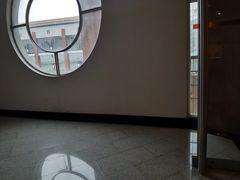 -广州人民艺术中心