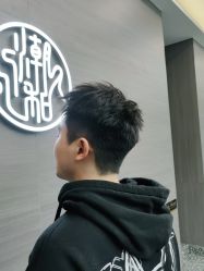 -川和潮人