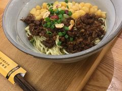 -呼啦面馆·头牌豌杂面(爱琴海店)
