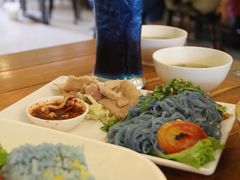 -蝶豆花蓝面条