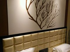 -昆明朗威酒店(昆明站火车站双桥夜市风情街店)