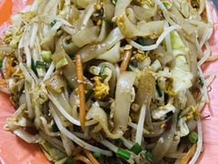 -蚝哥花姐湛江烤生蚝(美丽湾市场店)