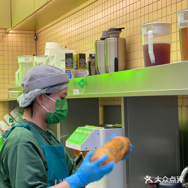 LINLEE成都旗舰店真的好黄鸭