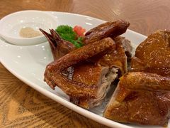 脆皮烧乳鸽-富豪酒家(正大广场店)