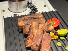 -蟹犇前•帝王蟹雪蟹(陆家嘴店)