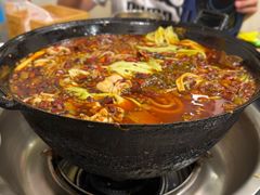 -鸿顺老铁锅美蛙鱼府(解放碑店)