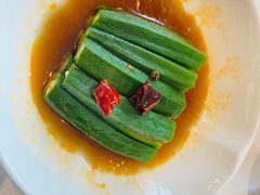 -巷子宽·酸菜鱼(迪士尼小镇店)