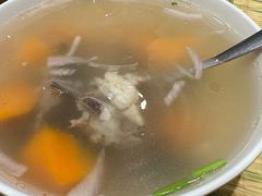羊肉汤-清真·玛丽亚新疆菜主题餐厅(浙江中路店)