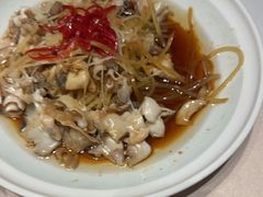 -八府香鸭·啫啫煲(华山路店)