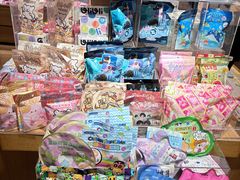 -九木杂物社(远洋未来汇店)