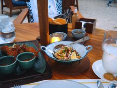 -三亚艾迪逊酒店·海滩烧烤 BARBACOA·现场乐队·浪漫晚餐·烧烤海鲜