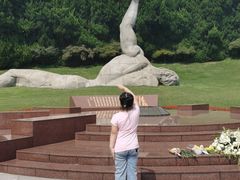 -龙华烈士纪念馆-停车场