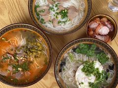 -肇兴特色牛肉粉