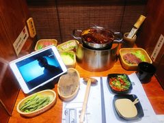 -独食火锅·半米屋台(直营总店)
