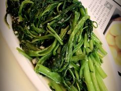 -新大咀港式茶餐厅(宝山万达店)