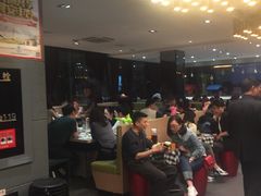 等位区-海底捞火锅(公益西桥店)
